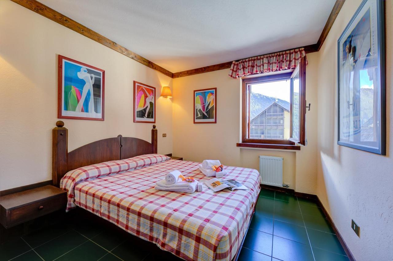 Grange Hike & Ski Sestriere Apartments Екстериор снимка