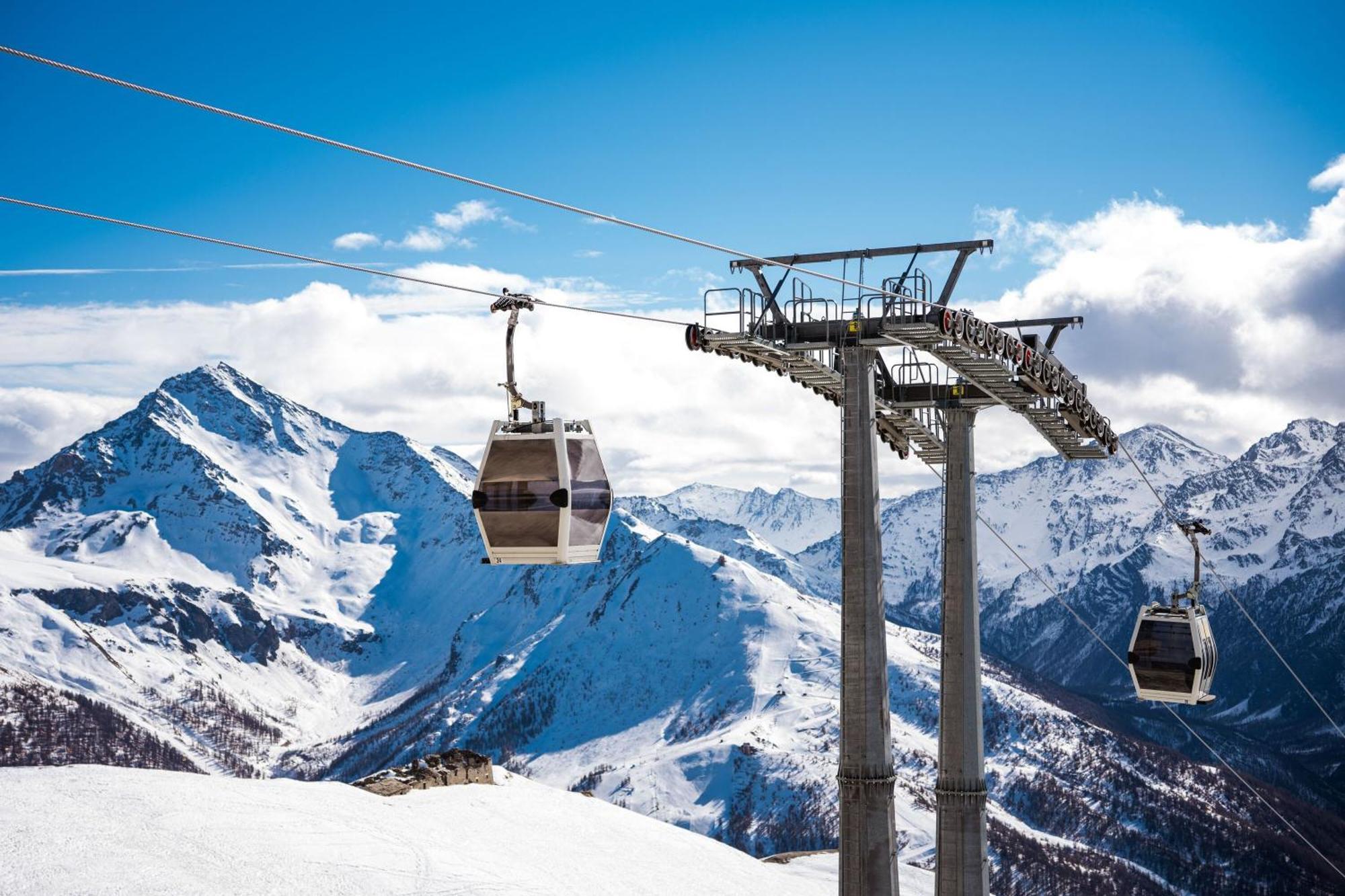 Grange Hike & Ski Sestriere Apartments Екстериор снимка