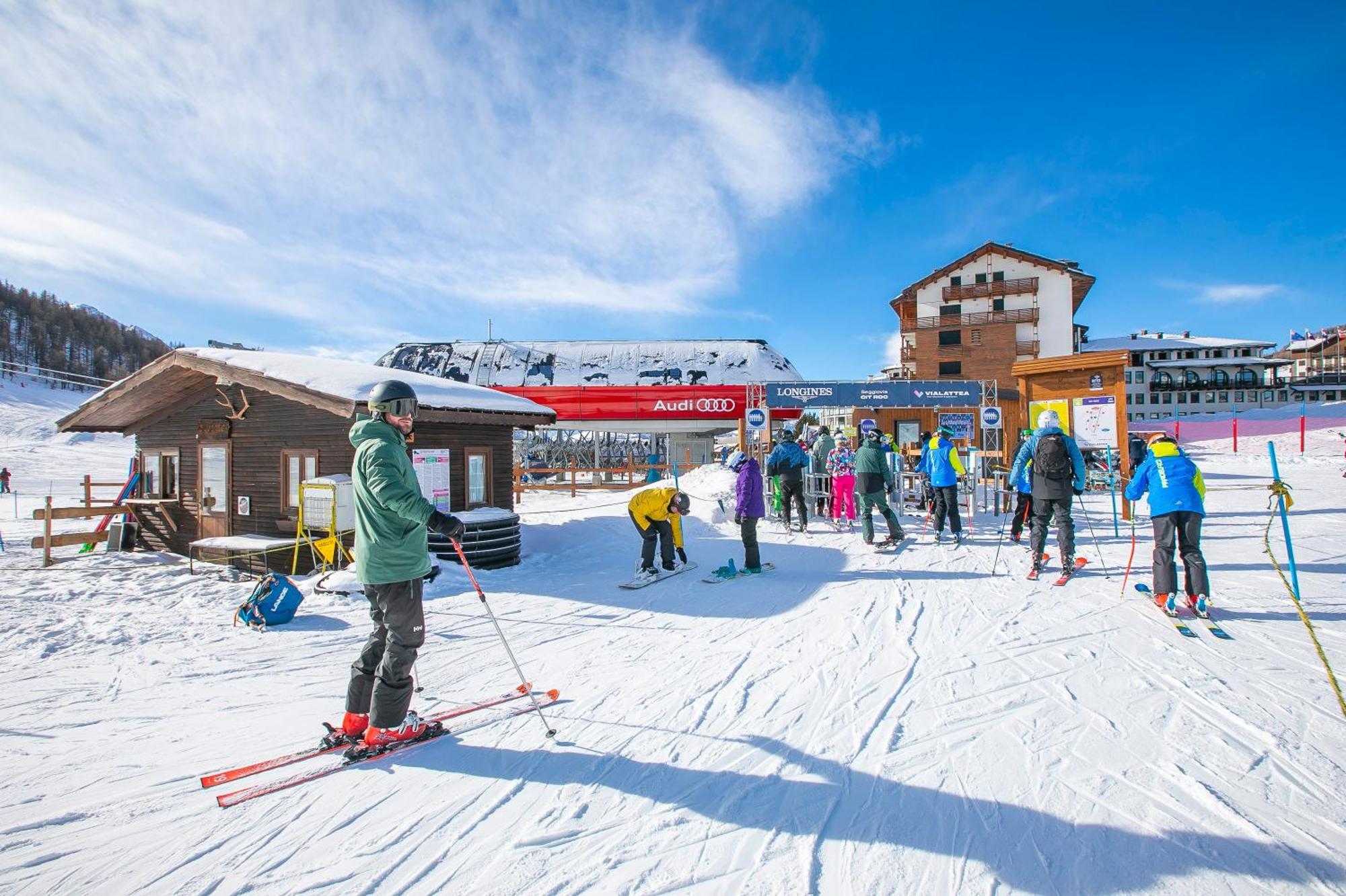 Grange Hike & Ski Sestriere Apartments Екстериор снимка